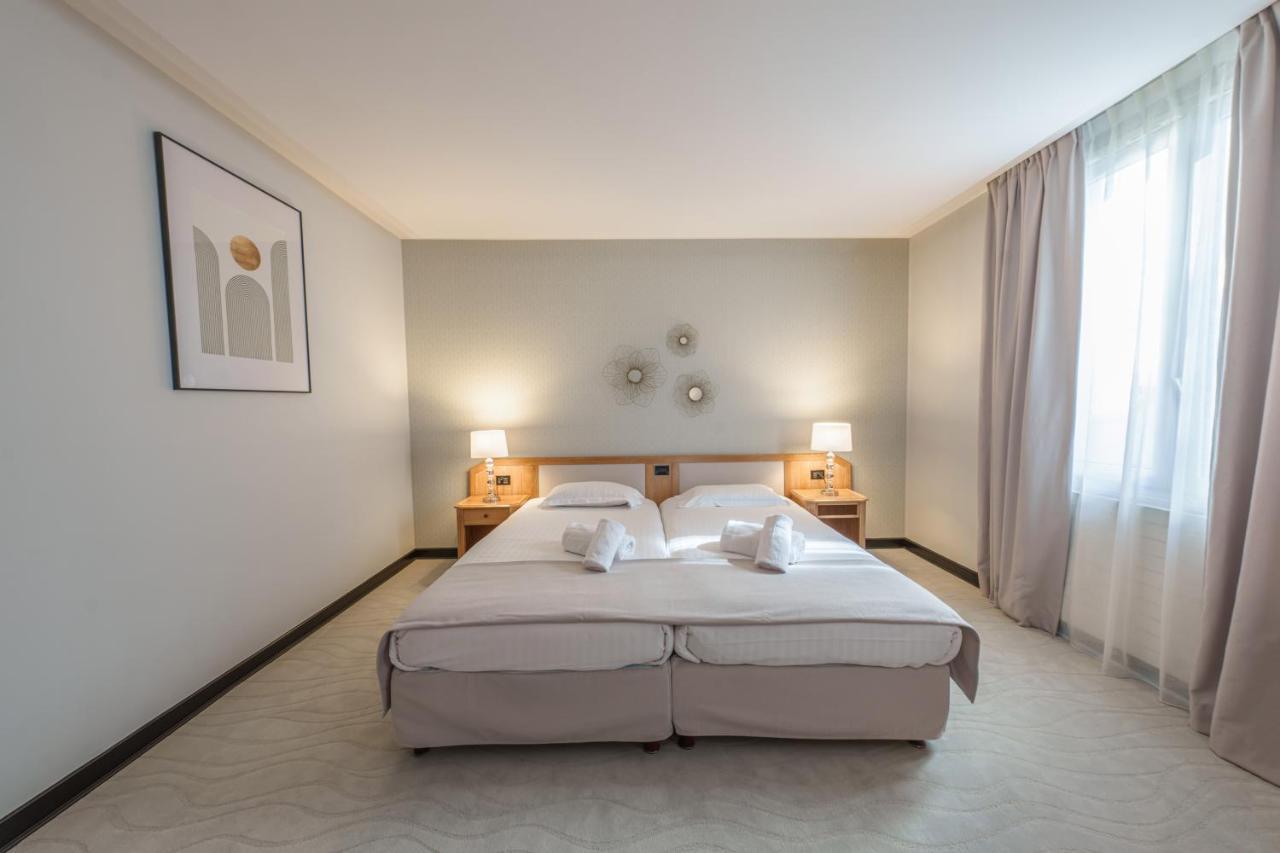 Best Western Plus Le Picardy Saint-Quentin  Buitenkant foto