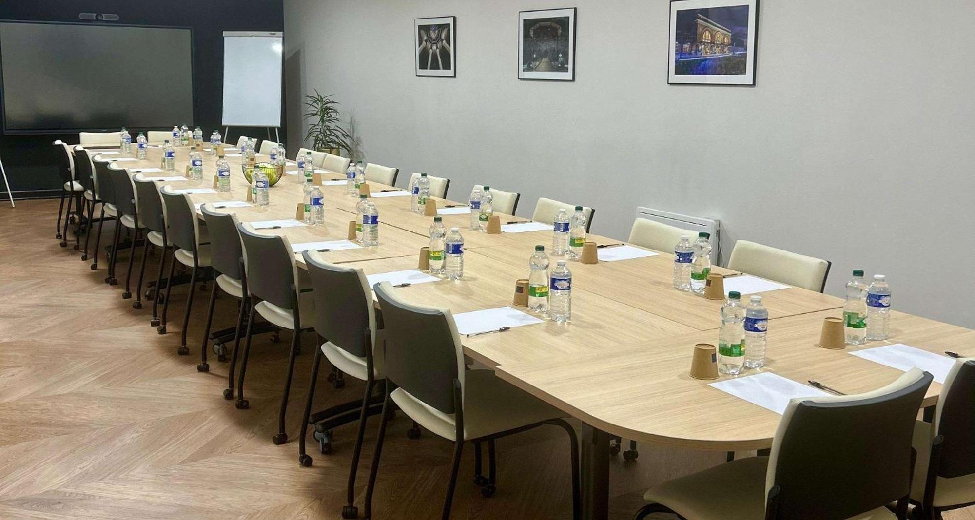 Best Western Plus Le Picardy Saint-Quentin  Buitenkant foto