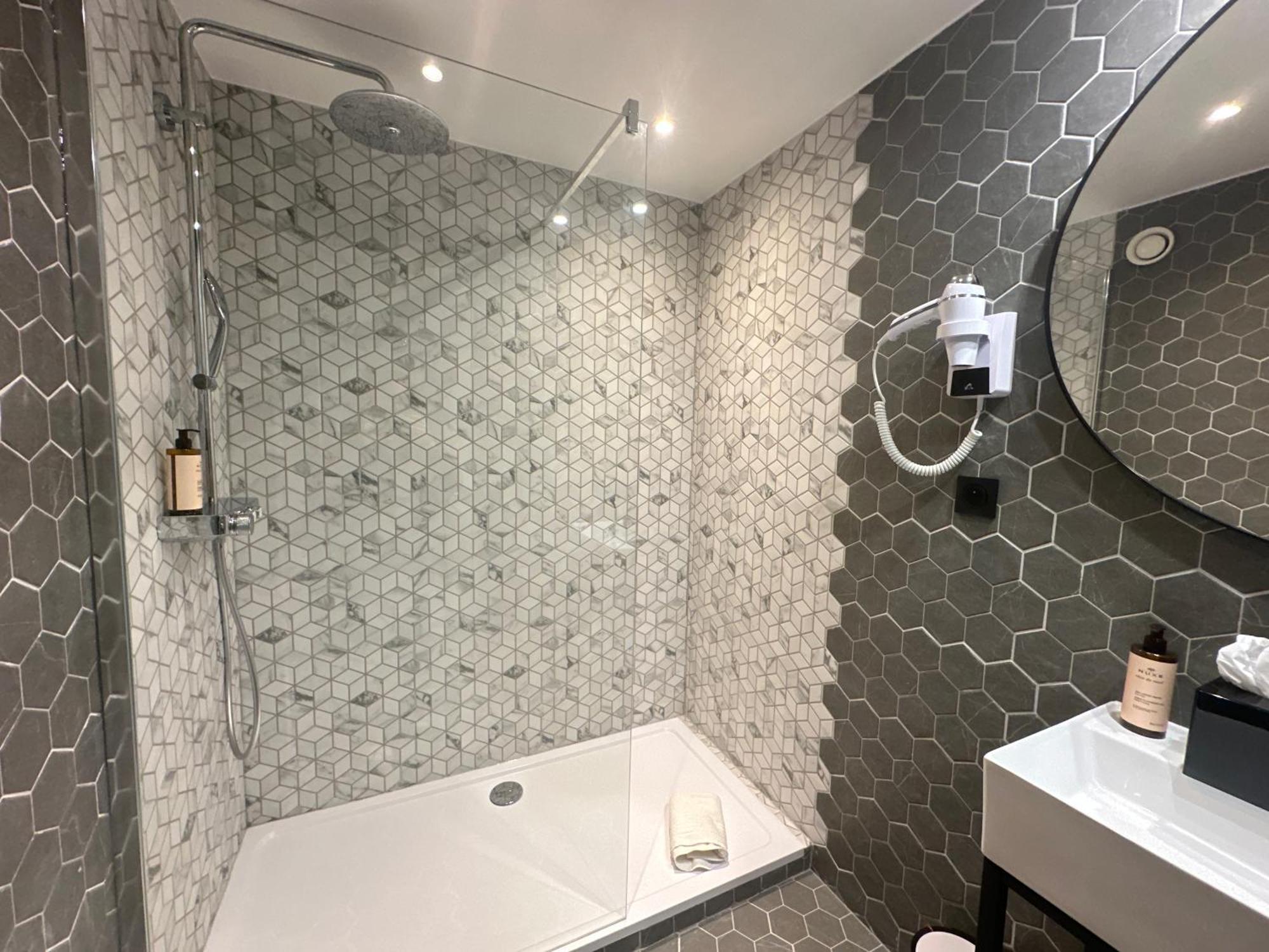 Best Western Plus Le Picardy Saint-Quentin  Buitenkant foto